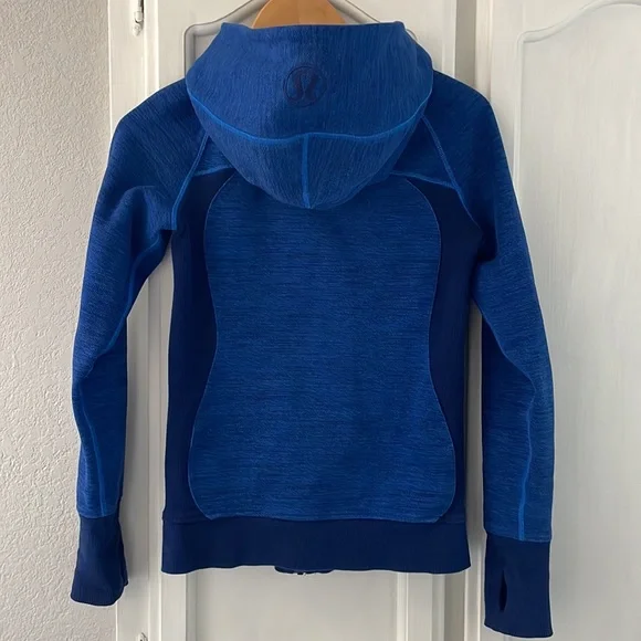 Lululemon, Scuba Hoodie - Picture 2 of 9